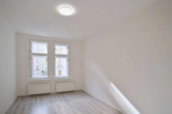 Pronájem bytu 2+1, Praha - Žižkov, Bořivojova, 49 m2