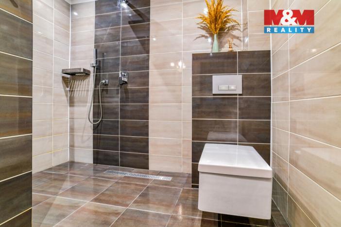 Prodej rodinného domu, Luby, Příčná, 250 m2