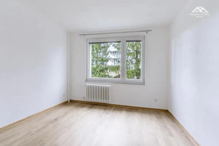 Pronájem bytu 3+1, Seč, Sídl. 9. května, 61 m2