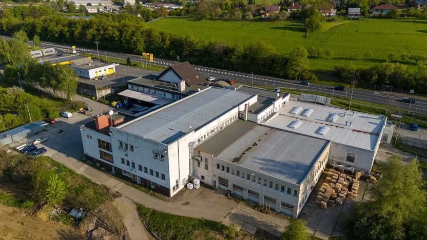 Pronájem skladu, Zádveřice-Raková, 999 m2