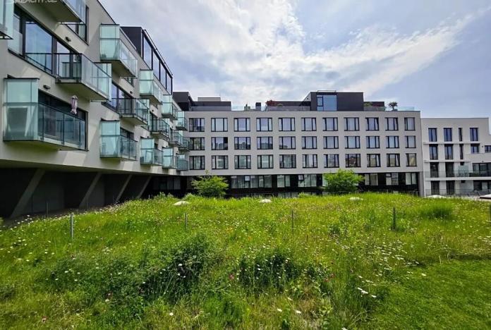 Prodej atypického bytu, Praha - Smíchov, Holečkova, 182 m2