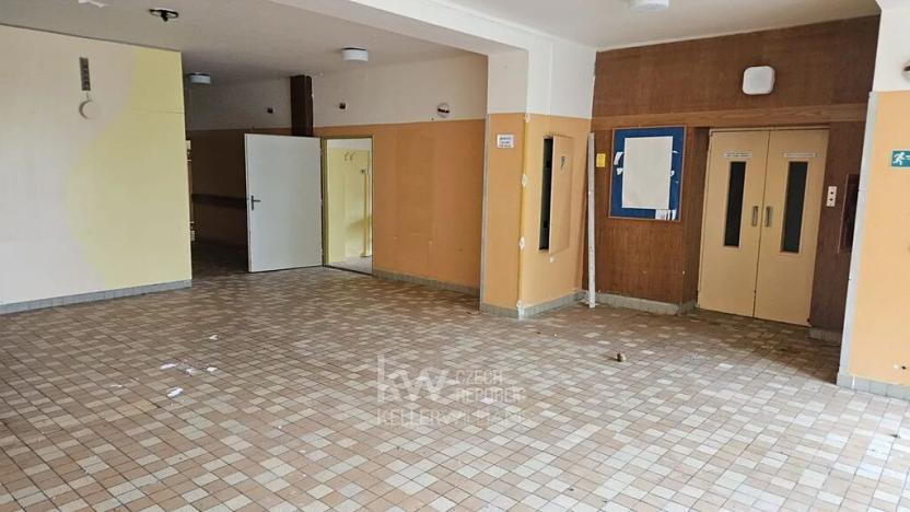 Prodej činžovního domu, Mariánské Lázně, Zeyerova, 2000 m2