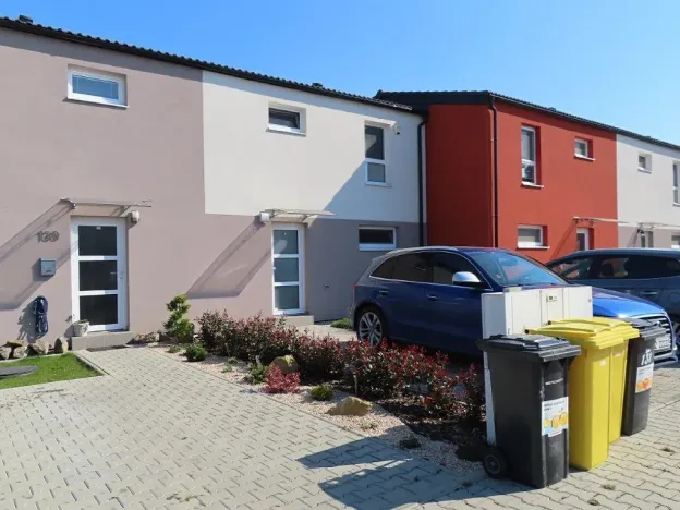 Pronájem rodinného domu, Polerady, 80 m2