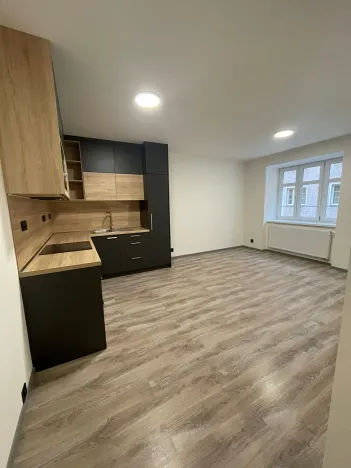 Pronájem bytu 2+kk, Děčín, Zámecká, 68 m2