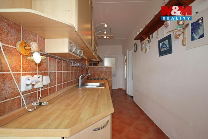 Prodej bytu 4+1, Karlovy Vary - Doubí, Modenská, 77 m2