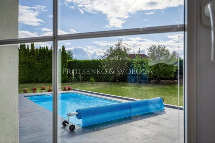 Prodej rodinného domu, Hostivice, náměstí Jana IV. z Dražic, 185 m2