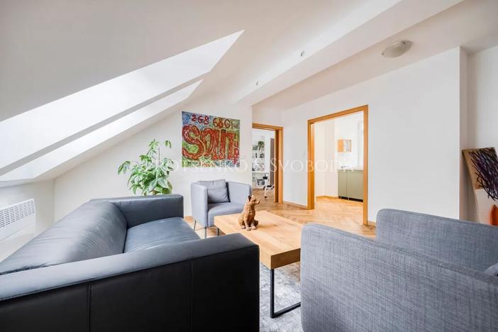 Pronájem kanceláře, Praha - Staré Město, Ovocný trh, 81 m2