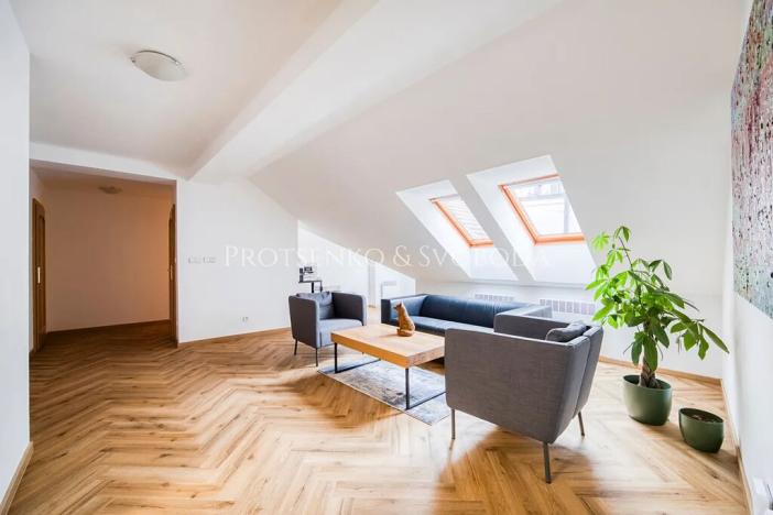 Pronájem kanceláře, Praha - Staré Město, Ovocný trh, 81 m2