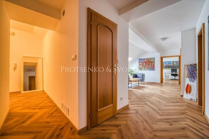 Pronájem bytu 2+kk, Praha - Staré Město, Ovocný trh, 81 m2