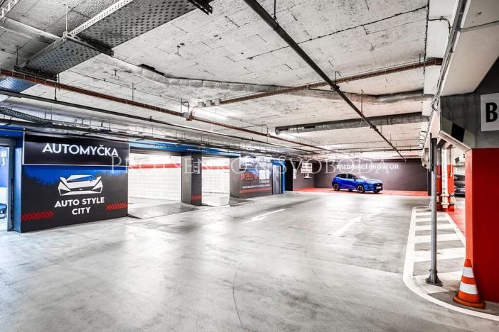 Pronájem komerční nemovitosti, Jihlava, Hradební, 447 m2