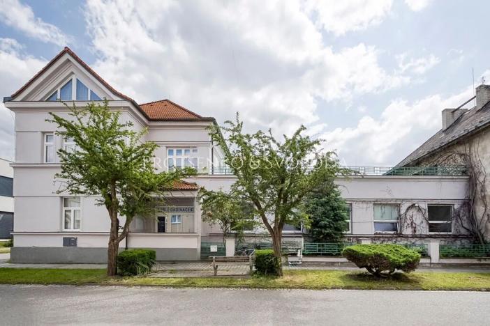 Prodej vily, Bechyně, Čechova, 660 m2