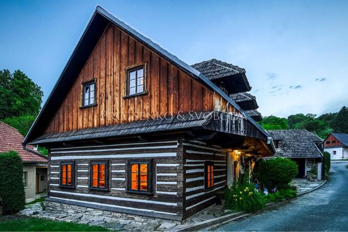 Prodej vícegeneračního domu, Dalečín, 536 m2