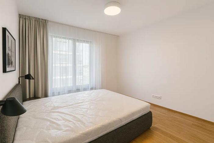 Pronájem bytu 2+kk, Praha - Karlín, 62 m2