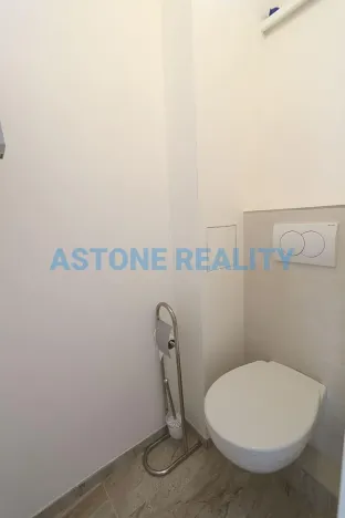 Pronájem bytu 2+kk, Praha - Libeň, U školičky, 43 m2