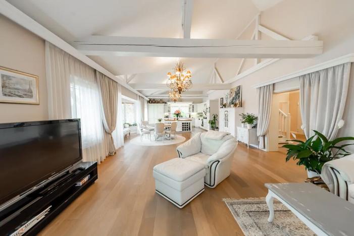 Prodej vily, Jesenice, Jiřinková, 330 m2