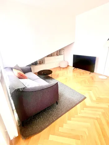 Pronájem bytu 3+kk, Praha - Bubeneč, Korunovační, 91 m2