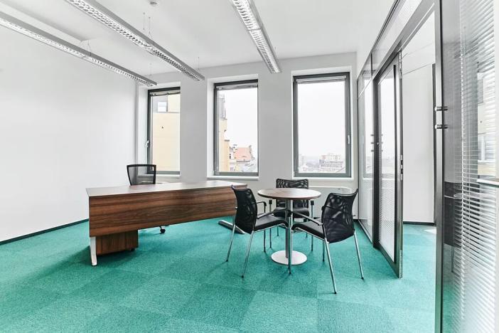 Pronájem kanceláře, Karlovy Vary, Moskevská, 150 m2