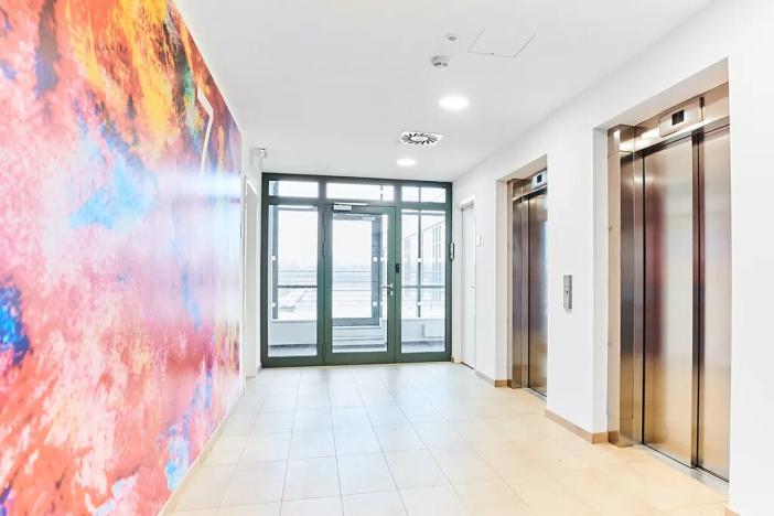 Pronájem kanceláře, Karlovy Vary, Moskevská, 150 m2