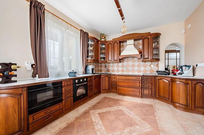 Dražba rodinného domu, Divišov, Vrcha II, 674 m2