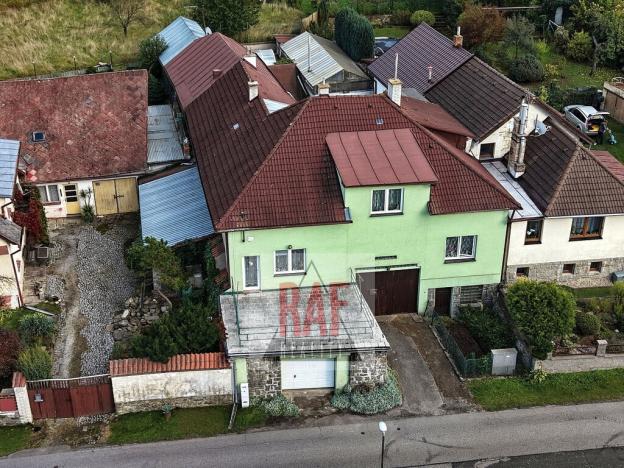 Prodej rodinného domu, Úsobí, 240 m2