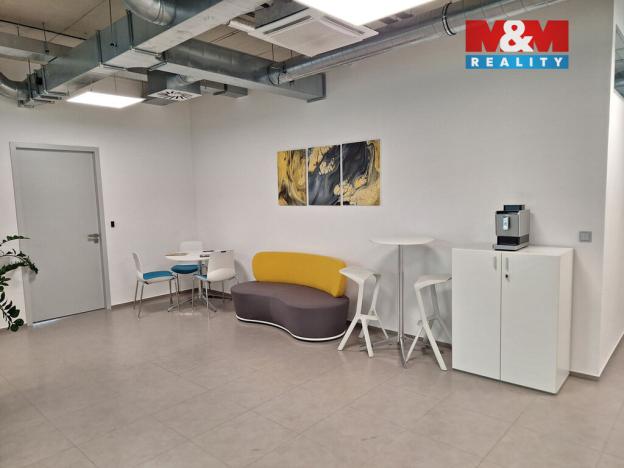 Pronájem komerční nemovitosti, Zlatníky-Hodkovice - Hodkovice, Inovační, 70 m2