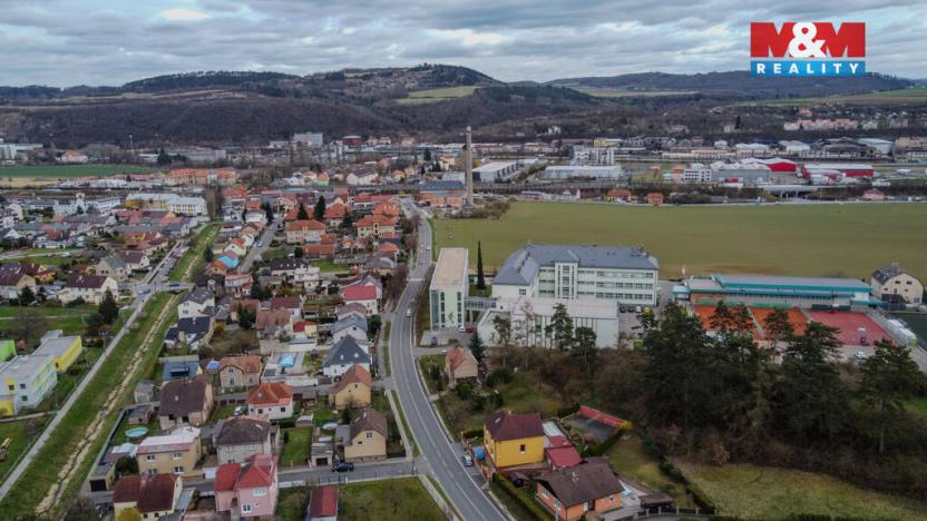 Prodej pozemku pro bydlení, Králův Dvůr, 1439 m2