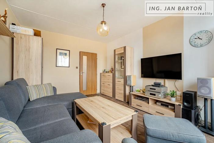 Pronájem bytu 2+1, Jihlava, Vančurova, 58 m2