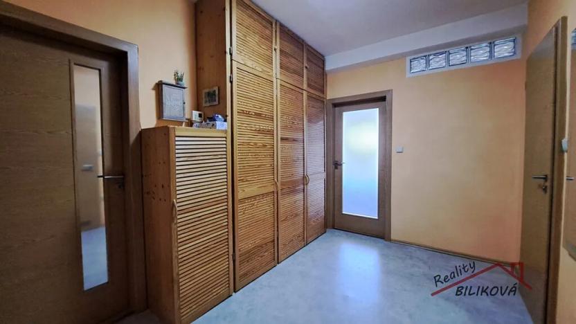 Prodej bytu 4+1, Jenštejn, Radonická, 70 m2