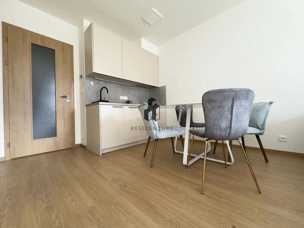 Pronájem bytu 1+kk, Praha - Háje, Výstavní, 32 m2