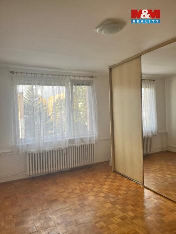 Pronájem bytu 2+1, Děčín - Děčín III-Staré Město, Kladenská, 61 m2