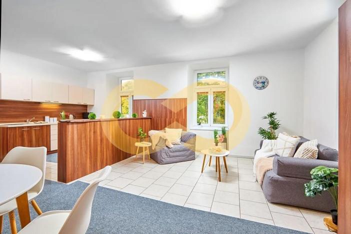 Prodej vícegeneračního domu, Malonty, 317 m2