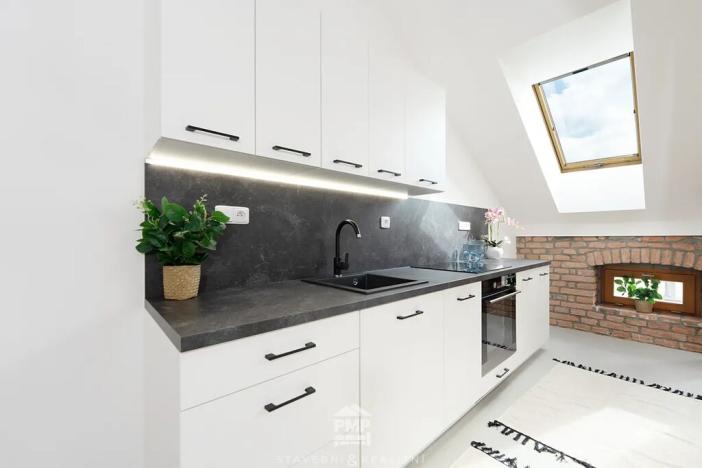 Pronájem bytu 2+kk, Znojmo, Havlíčkova, 69 m2