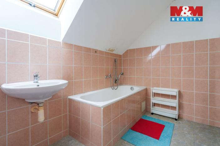 Prodej rodinného domu, České Velenice, třída Čsl. legií, 199 m2