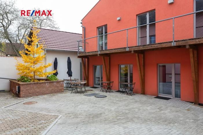 Pronájem kanceláře, Praha - Hodkovičky, Pod kopcem, 700 m2