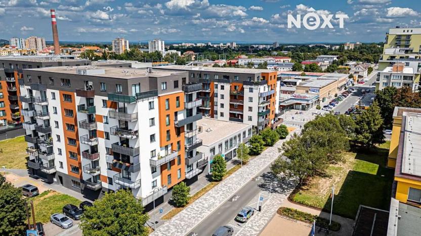 Prodej kanceláře, Pardubice, Na Spravedlnosti, 200 m2