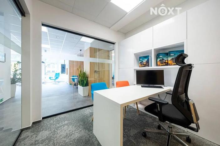 Prodej kanceláře, Pardubice, Na Spravedlnosti, 200 m2