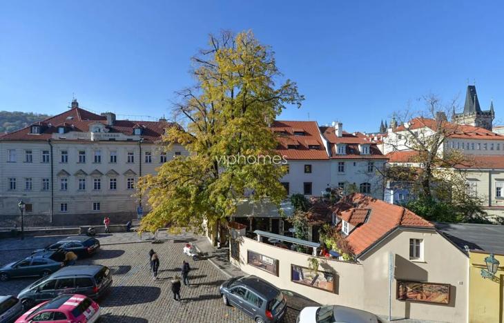 Pronájem bytu 3+kk, Praha - Malá Strana, Hroznová, 73 m2