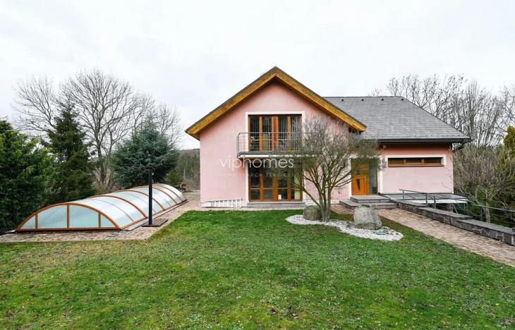 Pronájem vily, Choteč, 190 m2