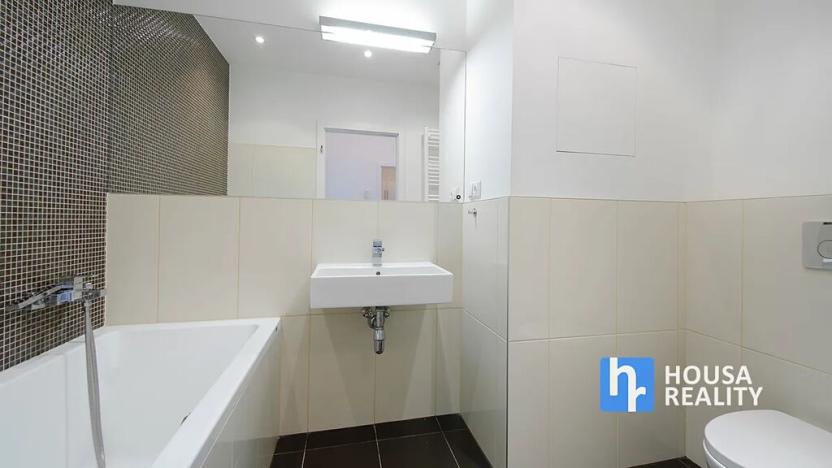 Pronájem bytu 2+kk, Praha - Hlubočepy, Geologická, 41 m2