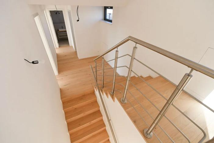 Prodej rodinného domu, Praha - Stodůlky, Karáskova, 200 m2