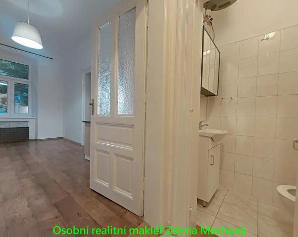 Pronájem bytu 2+kk, Praha - Žižkov, Kubelíkova, 41 m2