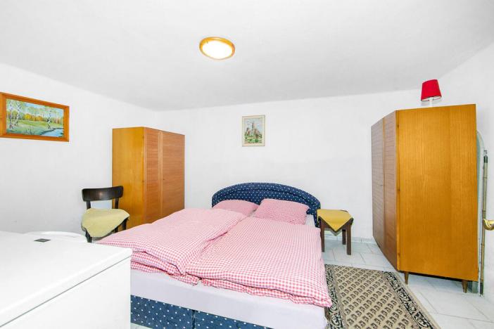 Prodej rodinného domu, Hlince, 61 m2