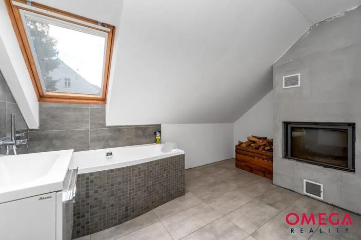 Prodej vily, Praha - Hostivař, Kozinovo náměstí, 213 m2