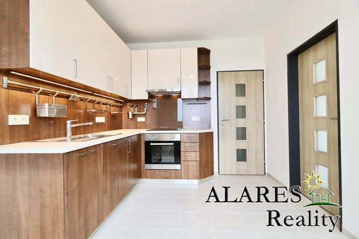 Prodej bytu 3+1, Praha - Hlubočepy, Dreyerova, 69 m2