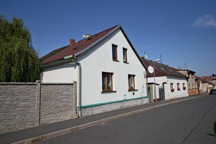 Prodej bytu 3+1, Horšovský Týn, Pionýrů, 87 m2