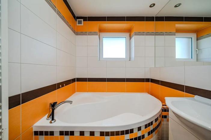 Pronájem bytu 2+1, Ostrava, Utvenkova, 51 m2