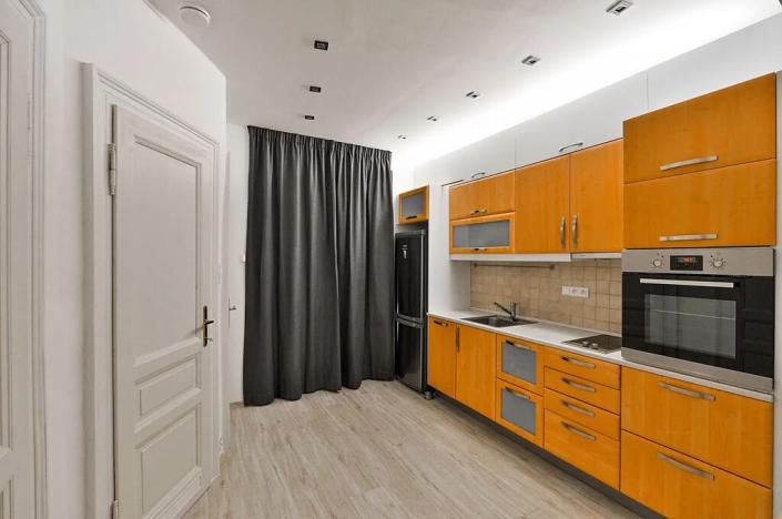 Pronájem bytu 2+kk, Praha - Nové Město, Plavecká, 50 m2