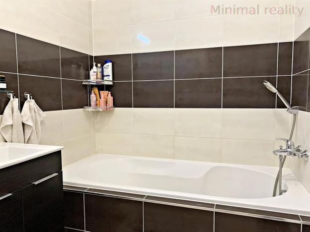 Pronájem bytu 2+kk, Brno, Novodvorská, 58 m2