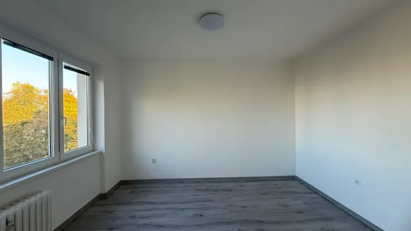 Pronájem bytu 2+1, Ostrava, Španielova, 55 m2