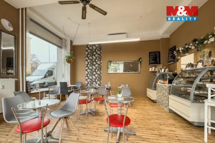 Prodej obchodního prostoru, Praha - Vršovice, Kubánské náměstí, 133 m2